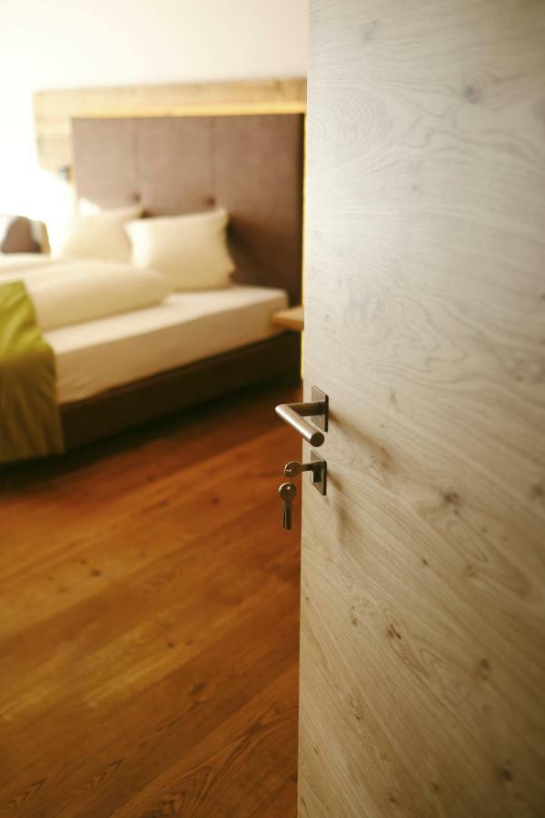 Unterlutaschg-Chalet Appartement Am Hof Slingia ภายนอก รูปภาพ